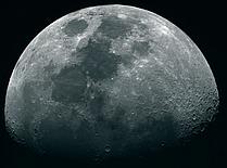 moon-23-04-2010