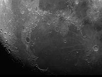 moon24-04-2010