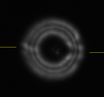 Prąd powietrza niewychłodzonego SCT widoczny na obrazie rozostrzonej gwiazdy.