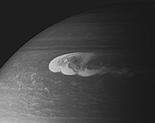 burza_saturn_cassini